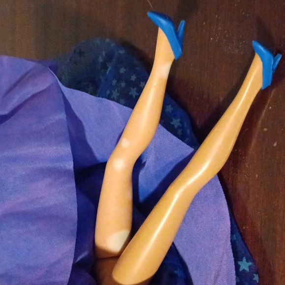 Vintage Unicef Barbie Set - Picture 13 of 16